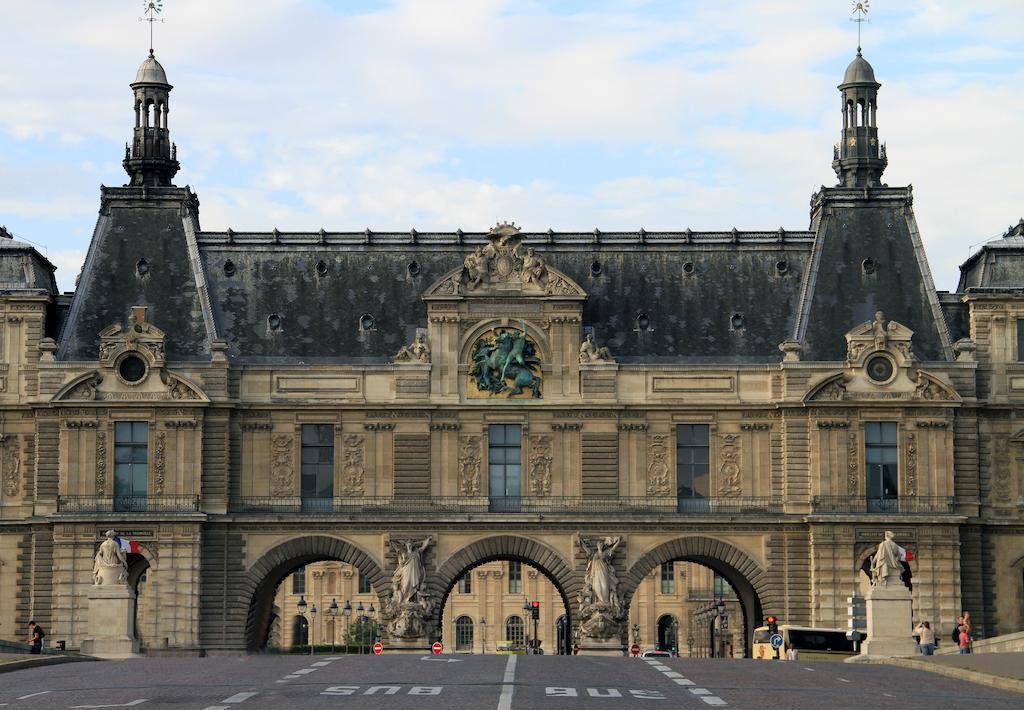 Newhotel Le Voltaire Parigi Esterno foto