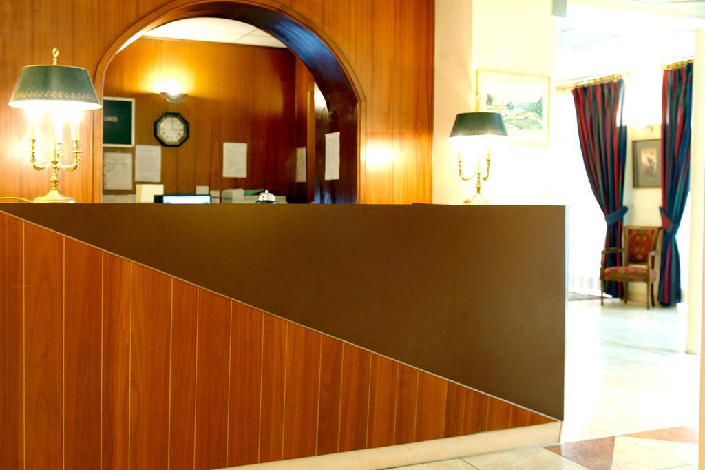 Newhotel Le Voltaire Parigi Interno foto